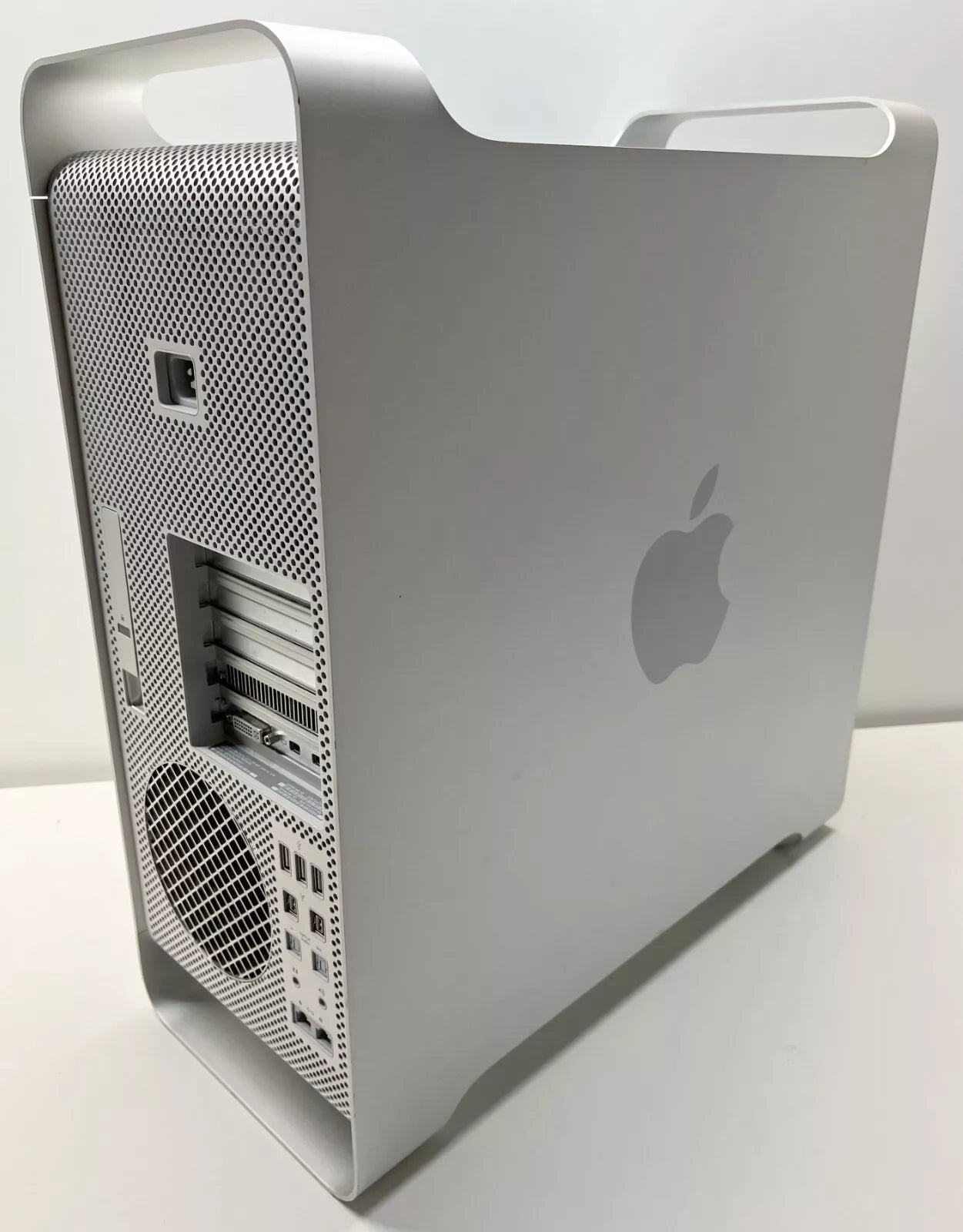 Apple Mac Pro Mid-2010 -Intel Xeon 2.8Ghz - 16GB RAM - 2x 1TB HDD - MacOS High Sierra